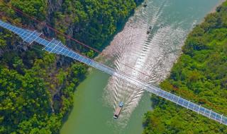 张家界溜索 张家界溜索